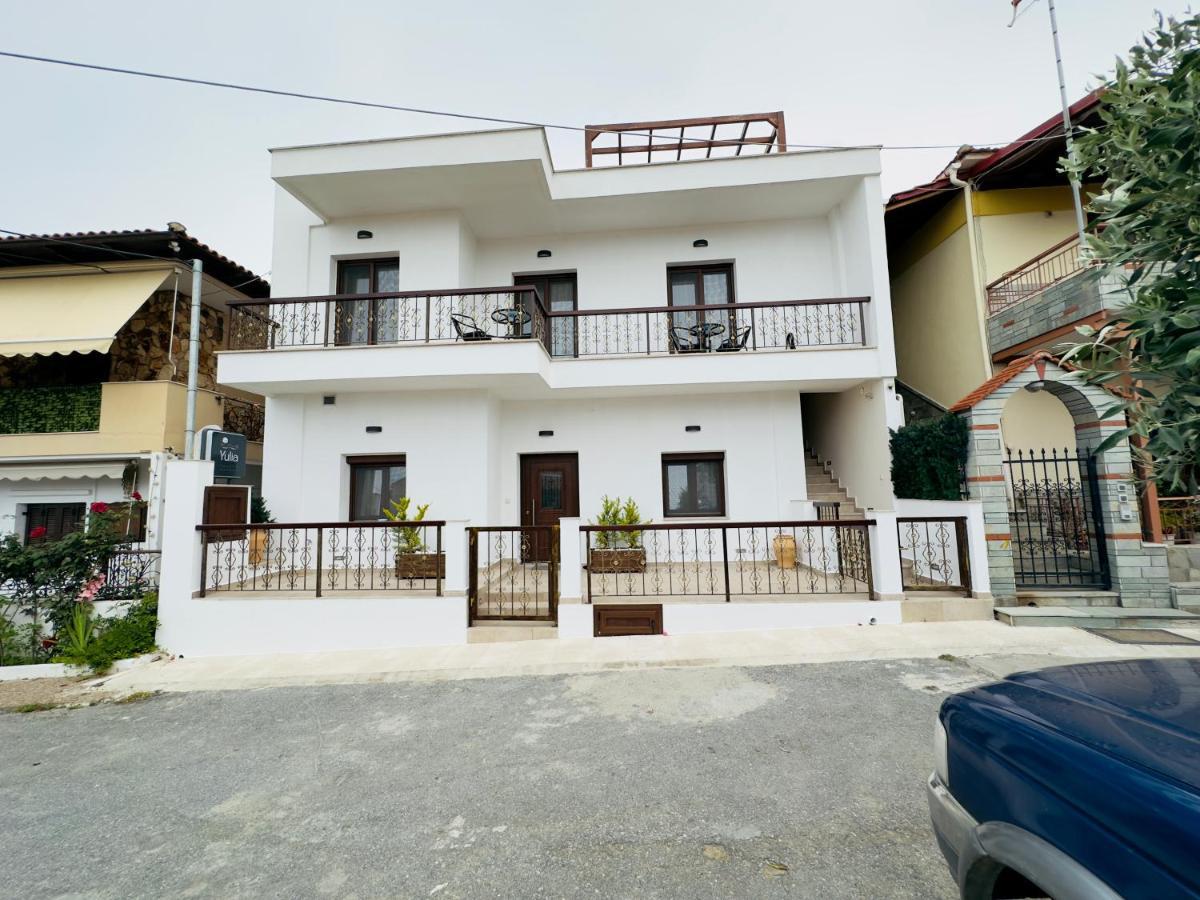 Yulia Luxury Apartments Ouranoupoli Exterior photo