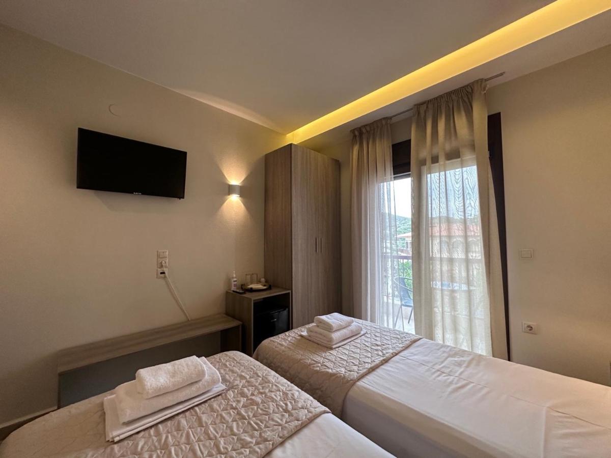 Yulia Luxury Apartments Ouranoupoli Exterior photo
