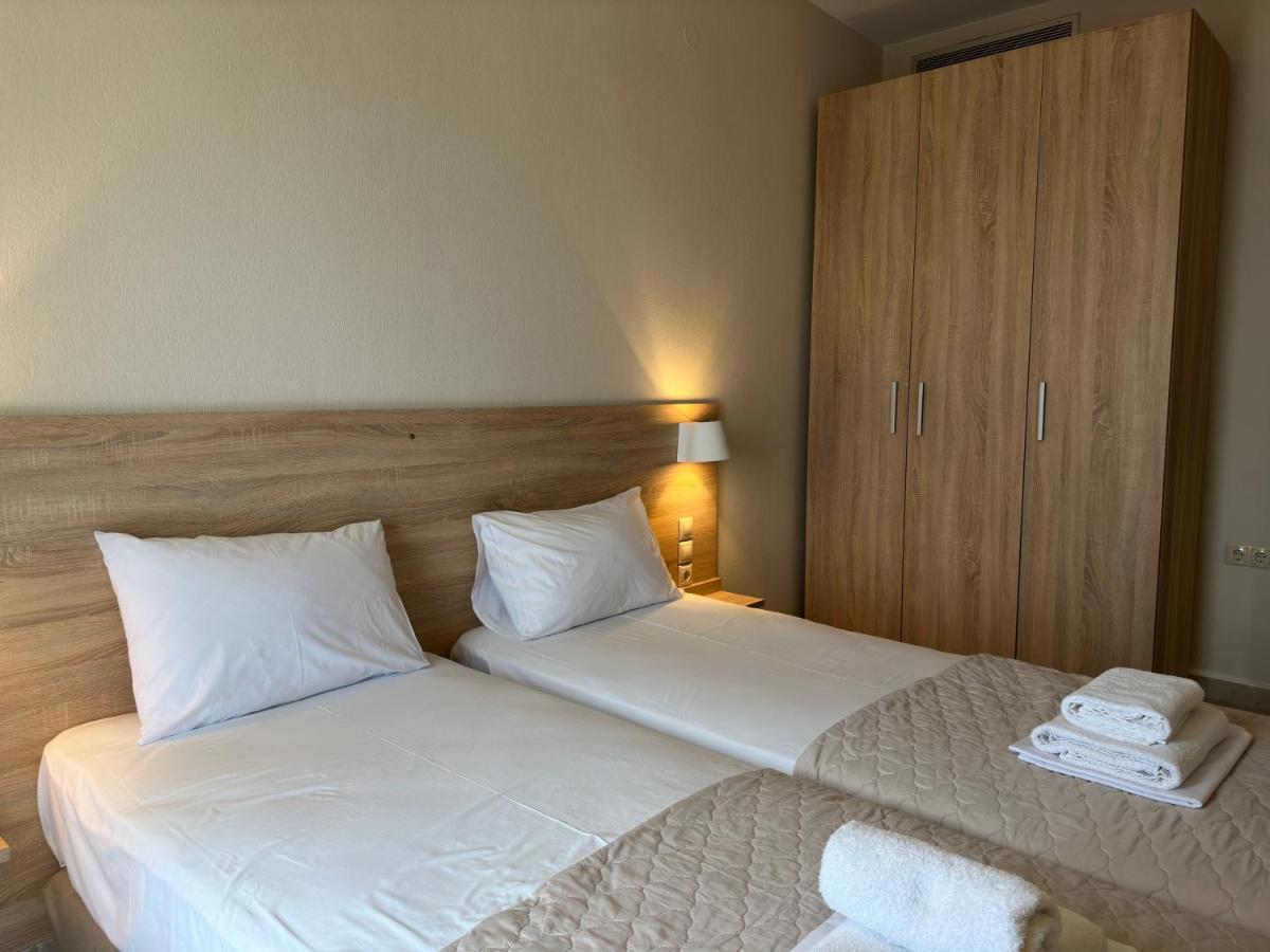 Yulia Luxury Apartments Ouranoupoli Exterior photo