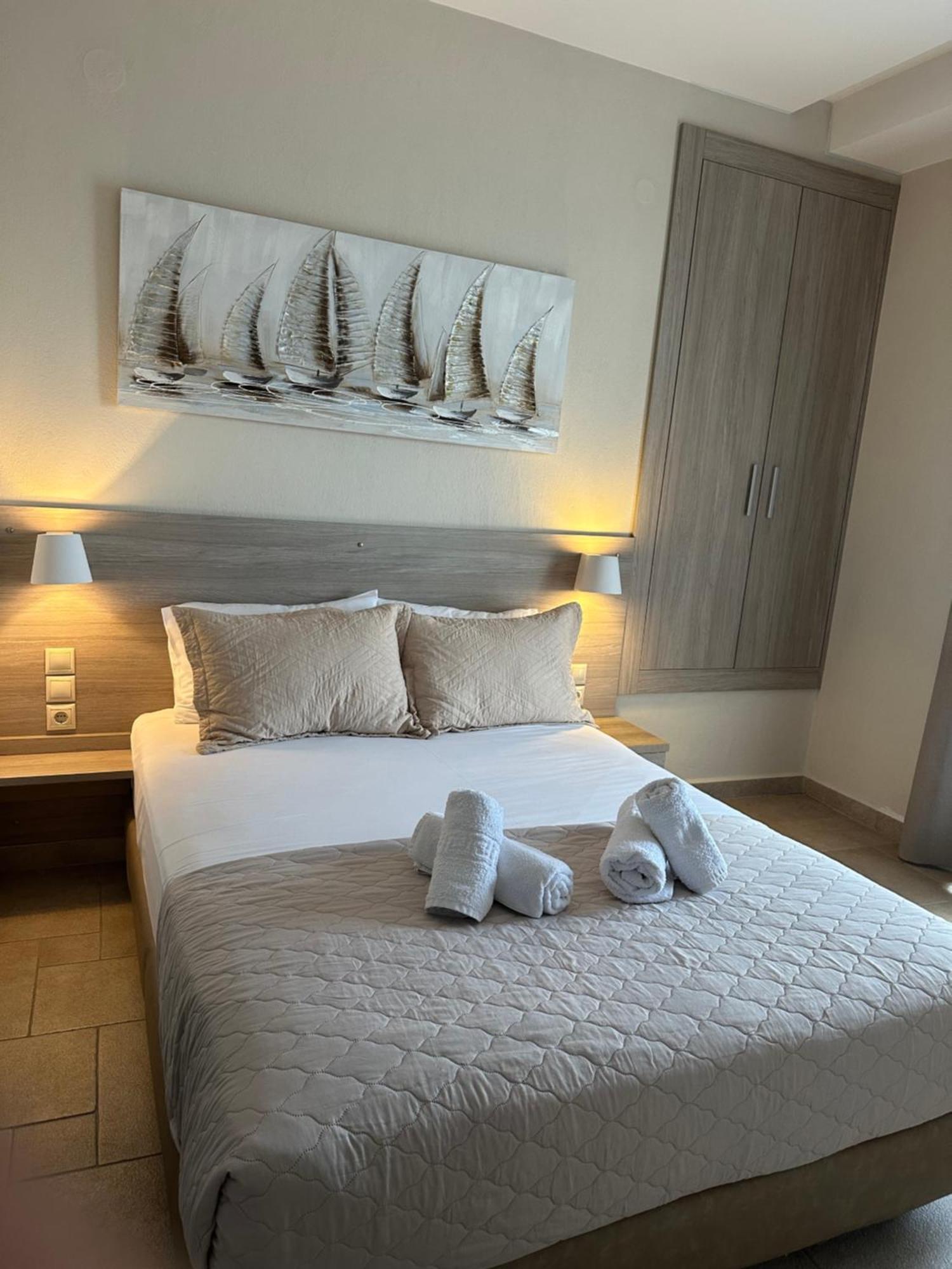 Yulia Luxury Apartments Ouranoupoli Exterior photo